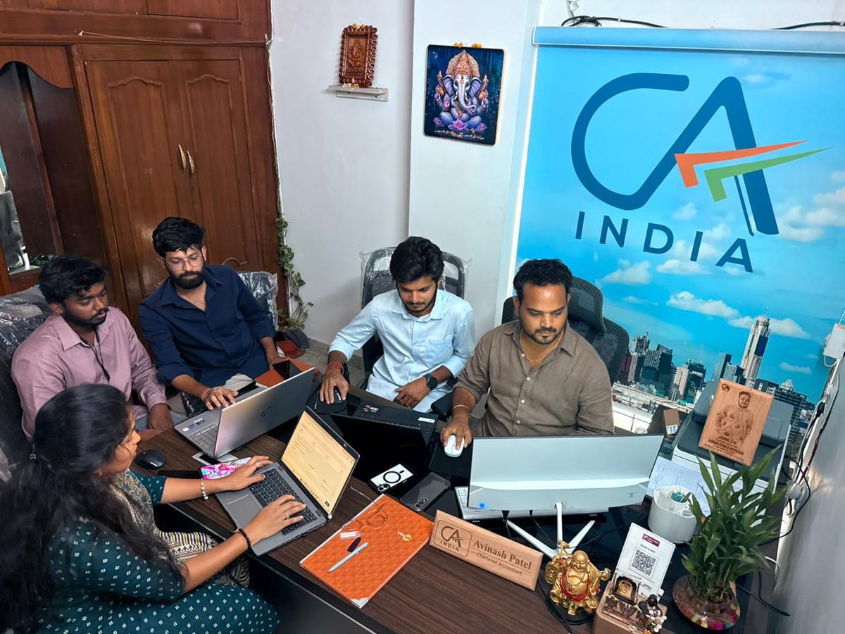 M Avinash & Associates team meeting